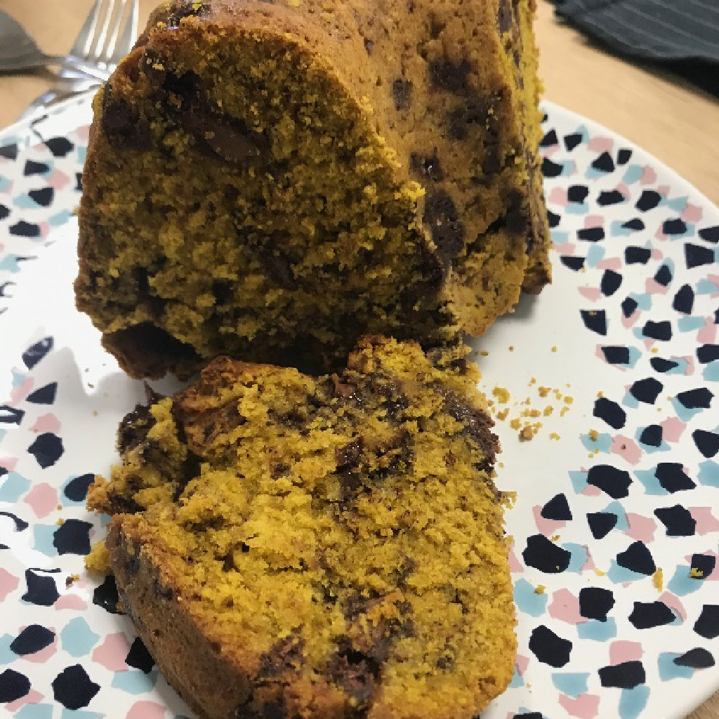 Pumpkin Chocolate Chip Cake